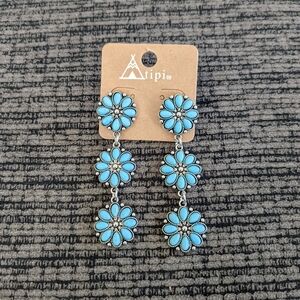 Southwestern Style Turquoise Flower Concho Dangle Drop Earrings